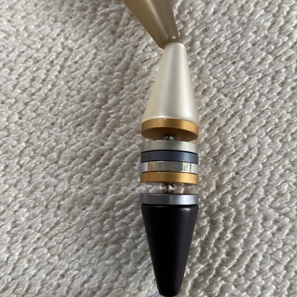 Conic and round shape necklace - Picture 5 of 5